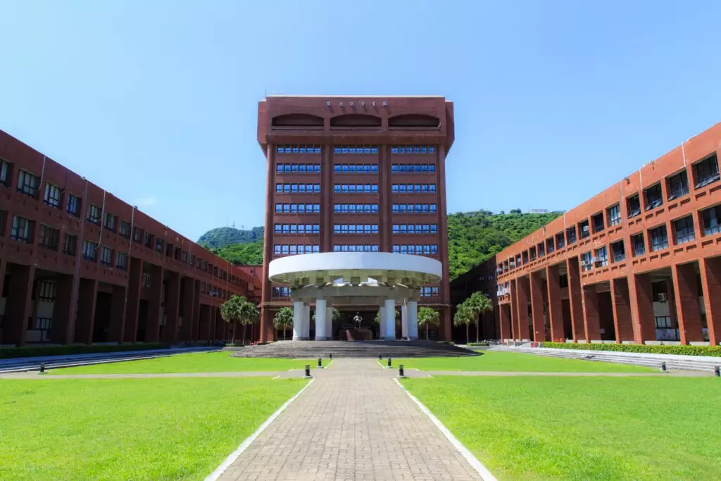 Qs世界大學學科最新排名 中山大學全國前五強。圖/中山大學提供