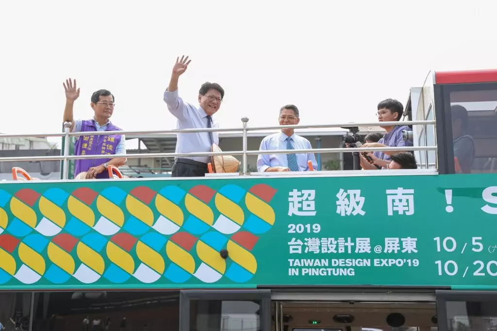 雙層巴士屏東首亮相 10月設計展邀您免費體驗