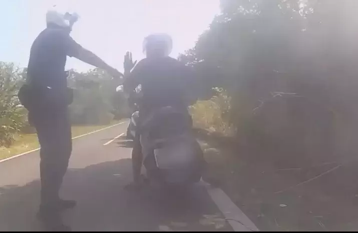 大意機車鑰匙未拔遭竊｜板橋警分工速逮乘涼偷車賊